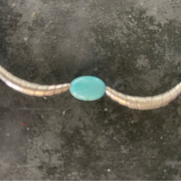 Hand Crafted “One of a Kind” Handmade Turquoise & Sterling Silver choker - Picture 3 of 5